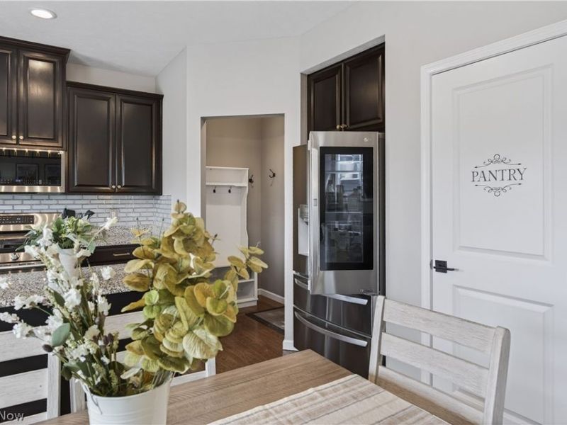 872 Hilliary Lane, Aurora, OH 44202 Photo 16