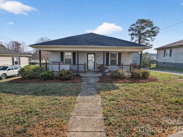 58 Burton Street , Belmont, NC 28012