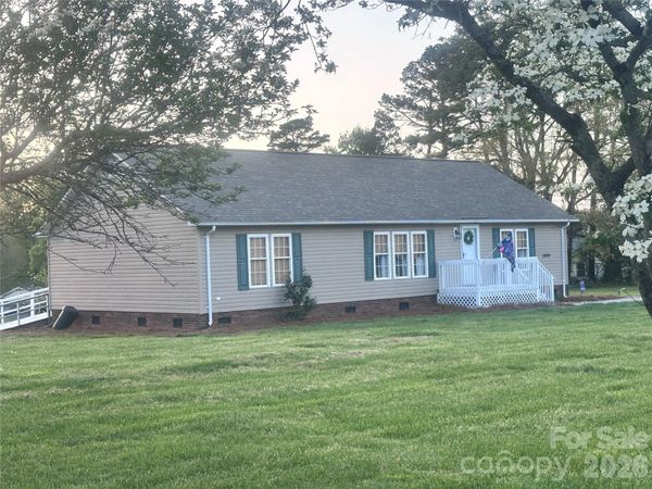 26024 Hobert Road, Albemarle, NC 28001