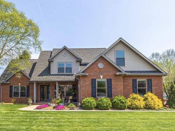 880 N Evergreen Drive, Jasper, IN 47546