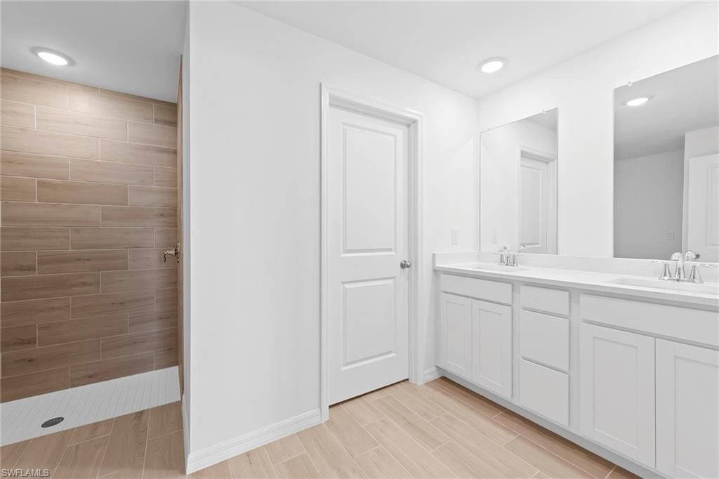 341 NE 14th St , Cape Coral, FL 33909 Photo