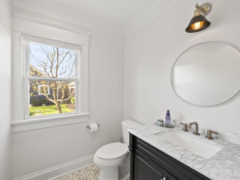 95 E Gates Street, Columbus, OH 43206 Photo 23