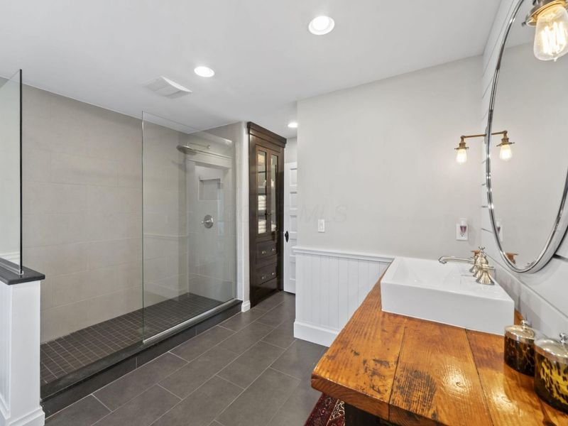 95 E Gates Street, Columbus, OH 43206 Photo 36