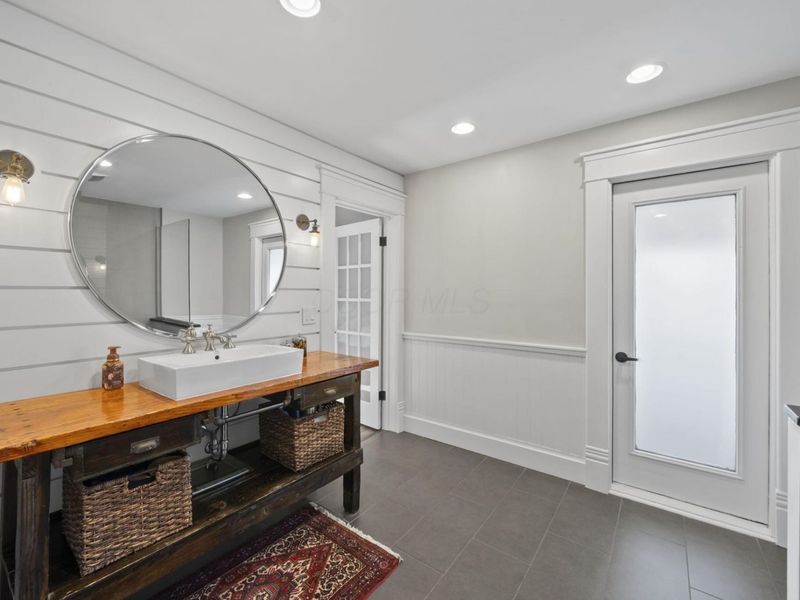 95 E Gates Street, Columbus, OH 43206 Photo 37