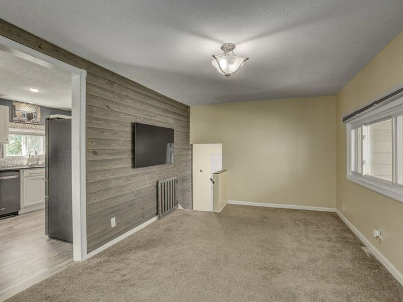 4921 Holtz Drive, Cold Spring, KY 41076 Photo 8