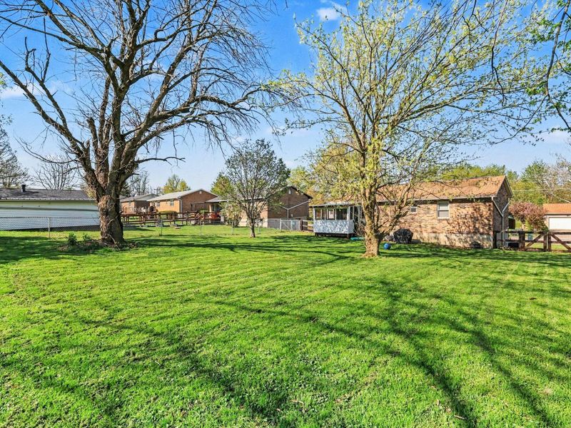 5900 Carlton Drive, Burlington, KY 41005 Photo 23