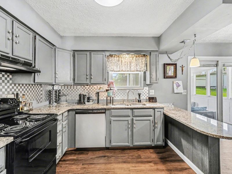 5900 Carlton Drive, Burlington, KY 41005 Photo 6