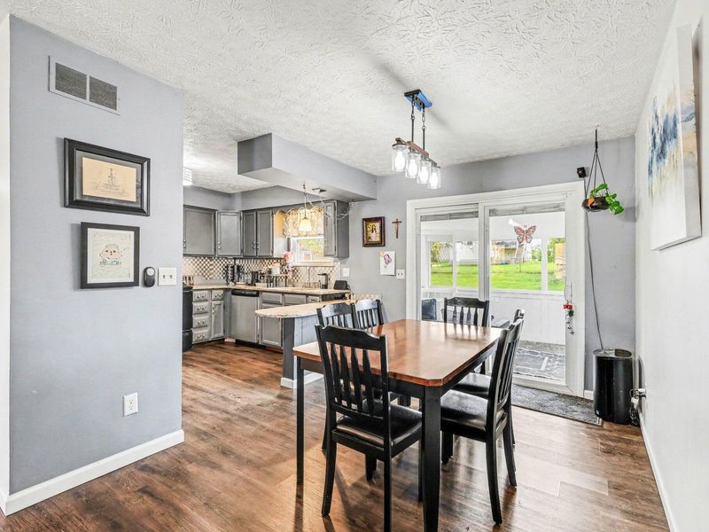 5900 Carlton Drive, Burlington, KY 41005 Photo 9