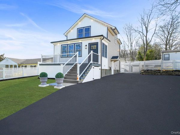 159 Rosewood Road, Kings Park, NY 11754