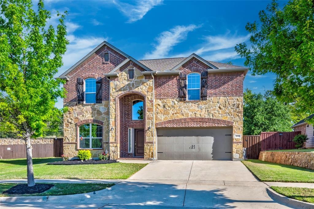 1909 Nob Hill Court, Denton, TX 76210 Main Photo