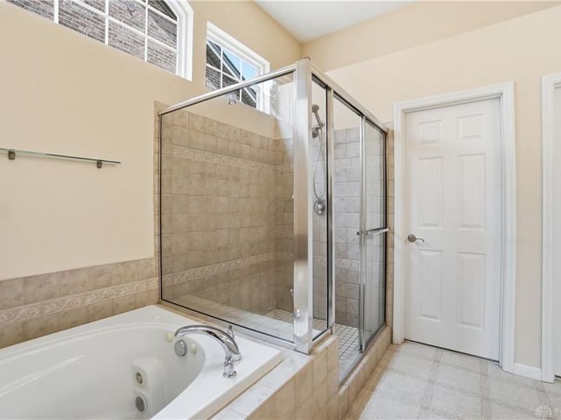 3193 Schaffers Run Court, Fairfield Township, OH 45011 Photo 24