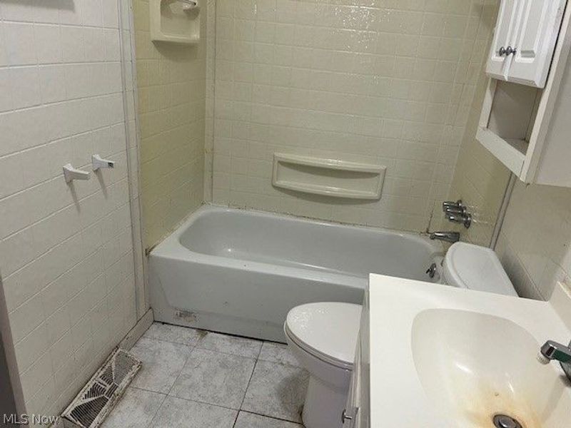 1638 Madison Avenue, Painesville, OH 44077 Photo 13