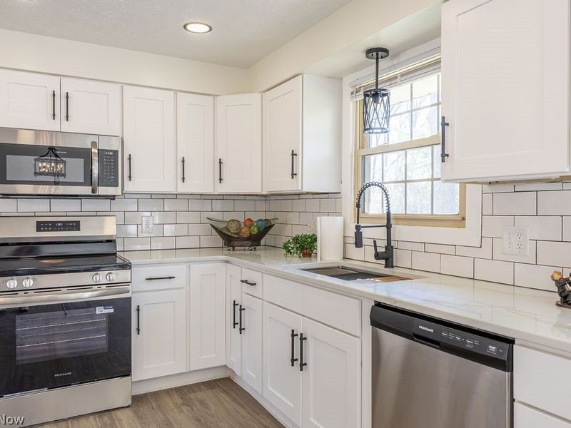 1224 Grassmere Street SE, North Canton, OH 44709 Photo 13