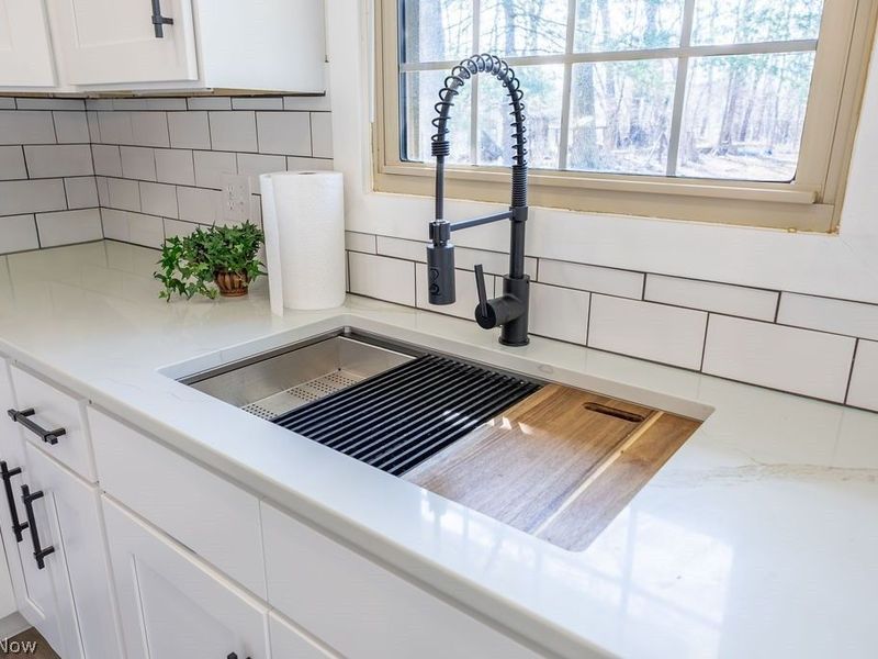 1224 Grassmere Street SE, North Canton, OH 44709 Photo 14