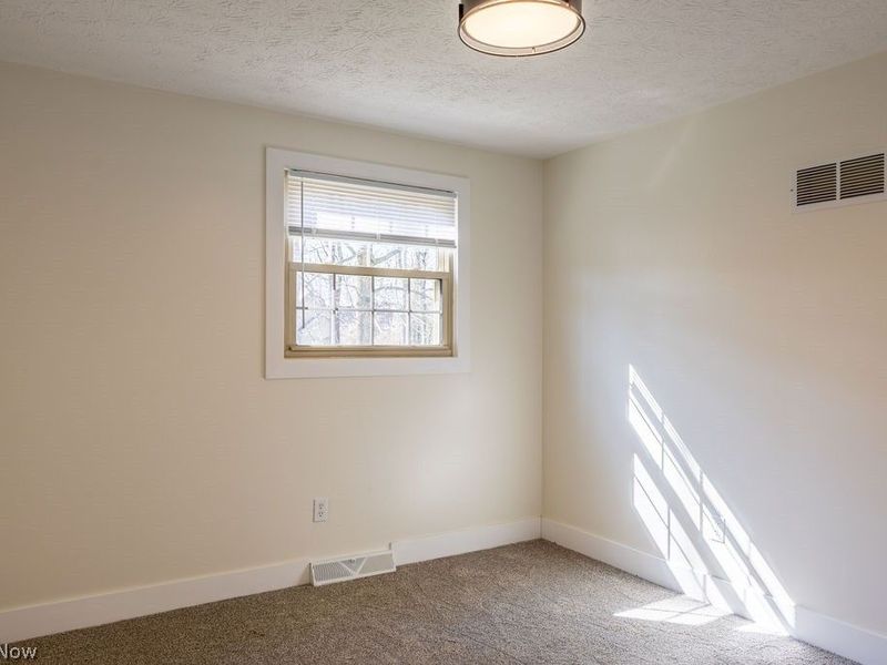 1224 Grassmere Street SE, North Canton, OH 44709 Photo 22