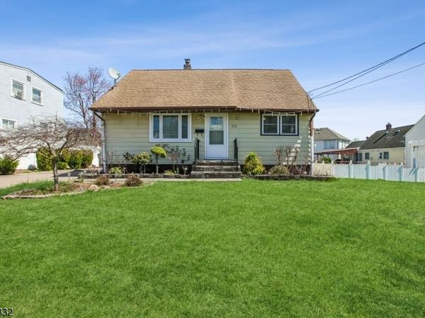 33 Adams St, Woodbridge, NJ 08830