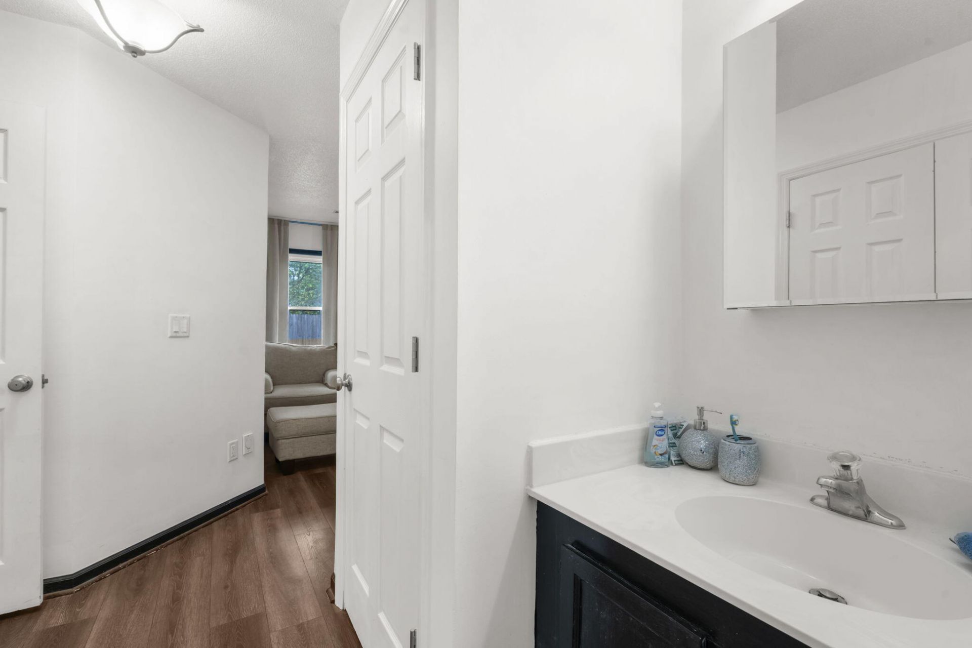 121 Mill Pond Court Photo 18