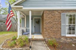 121 Mill Pond Court photo 4