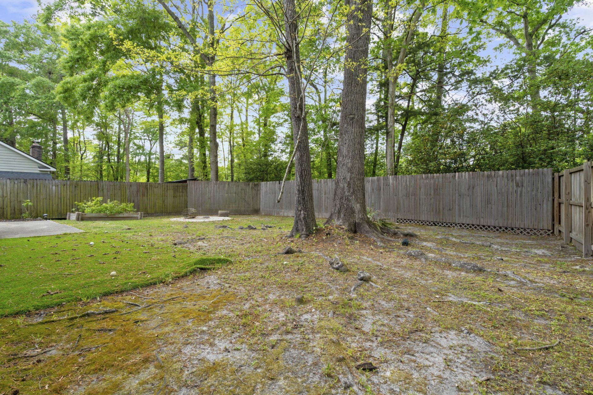 121 Mill Pond Court Photo 21
