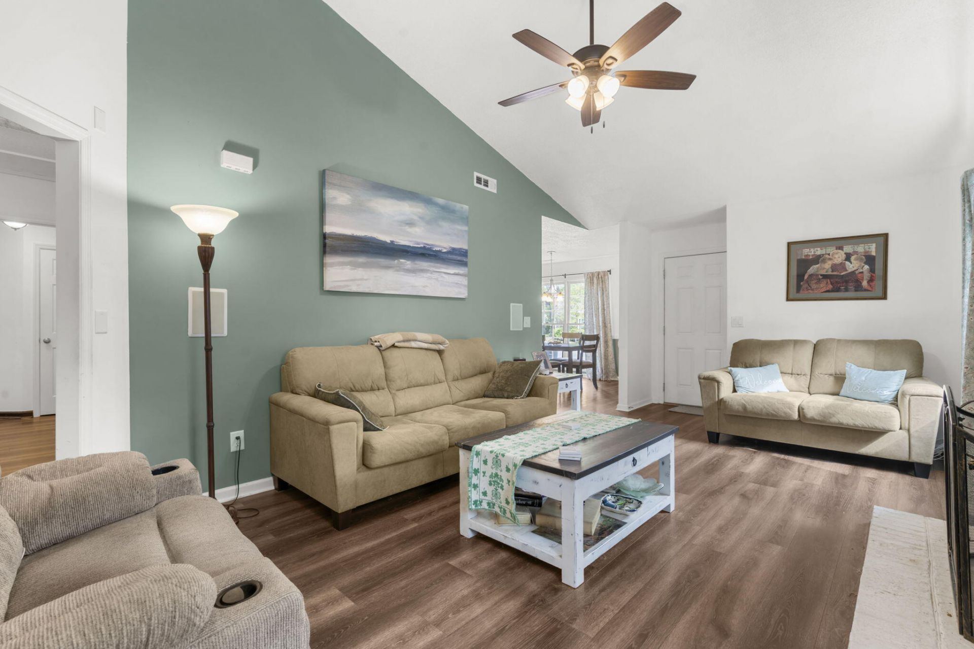 121 Mill Pond Court Photo 5