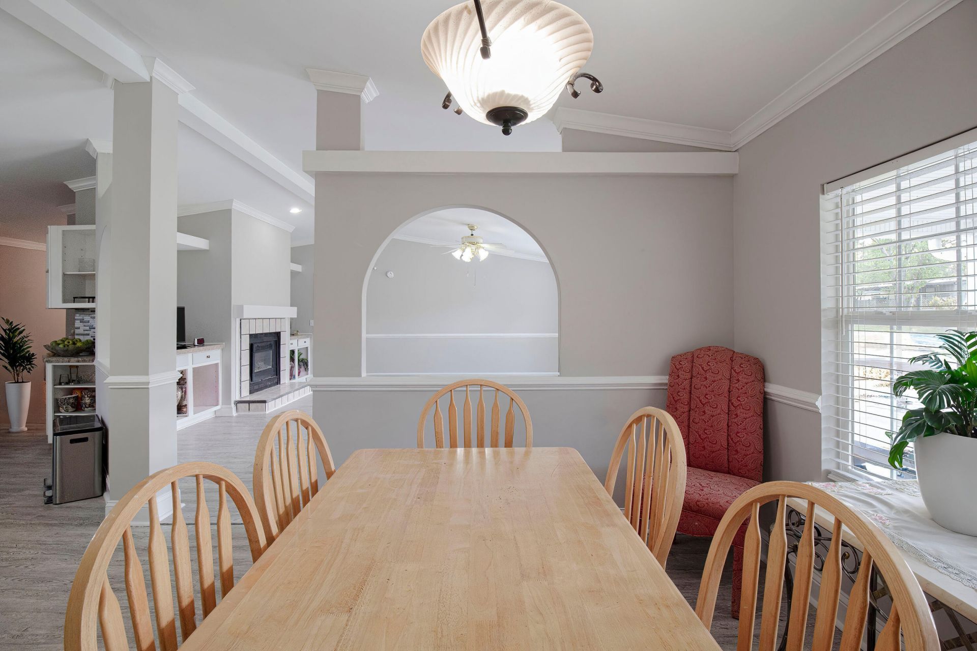 1266 Jerry Way Photo 10