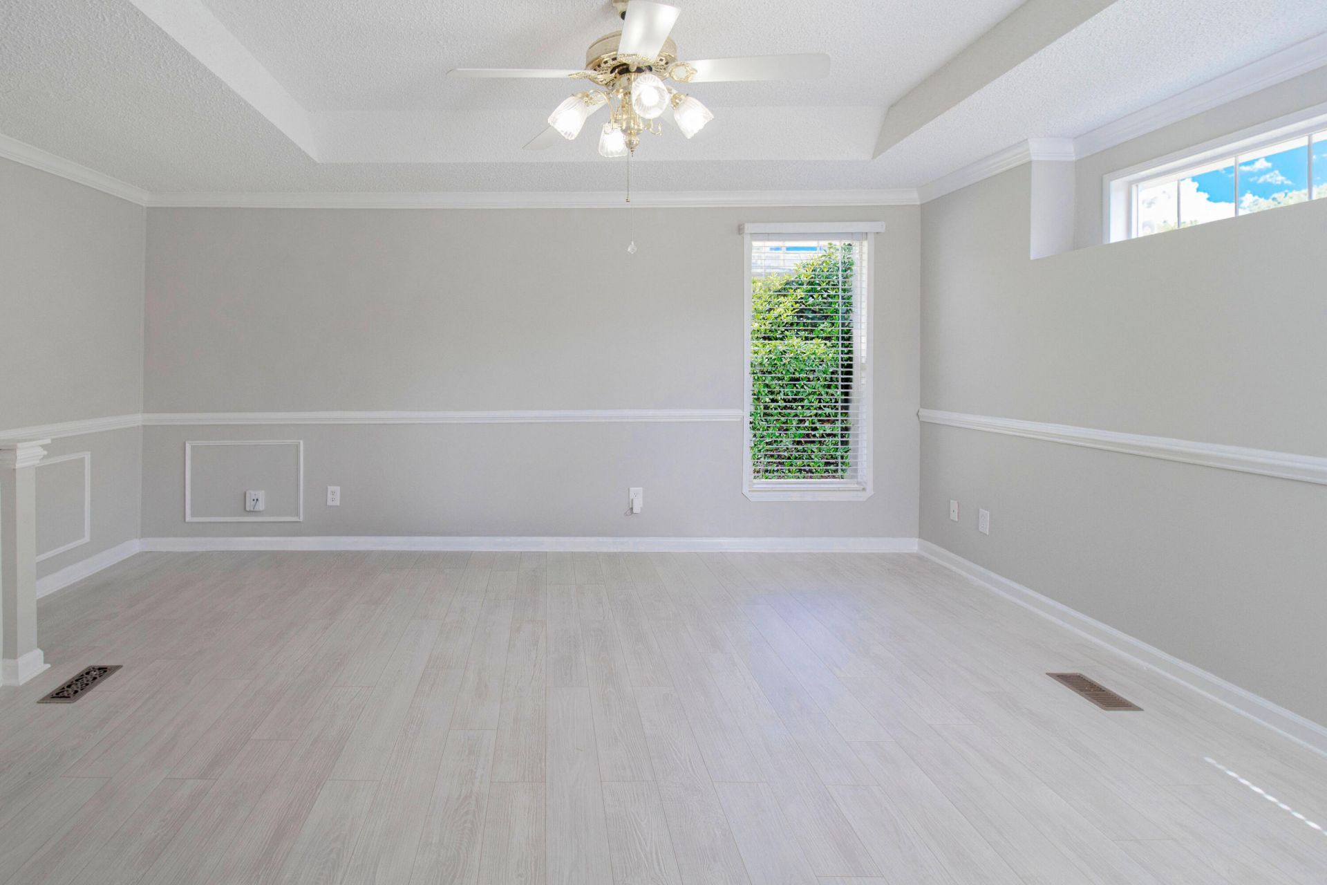 1266 Jerry Way Photo 18