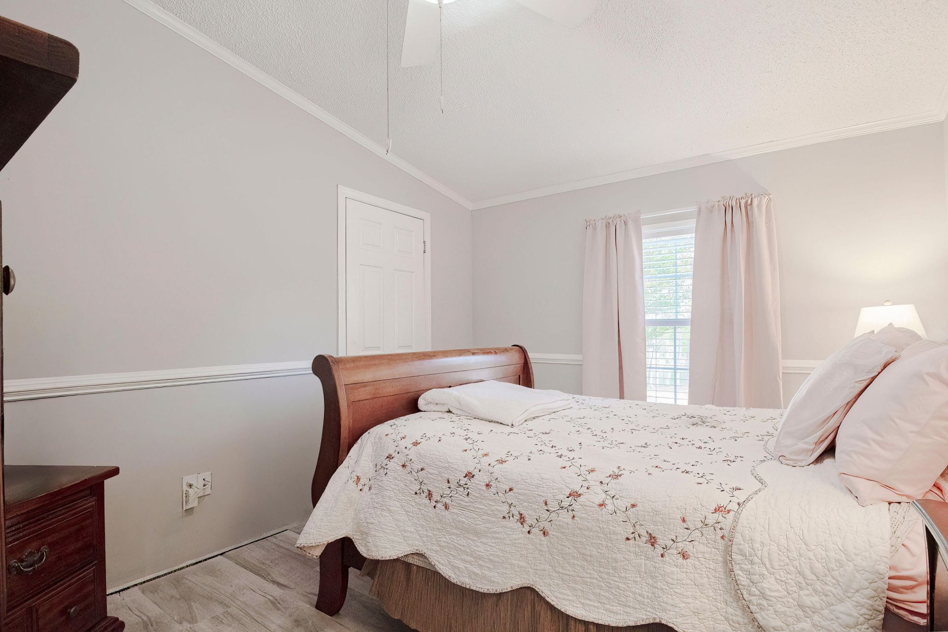 1266 Jerry Way Photo 25