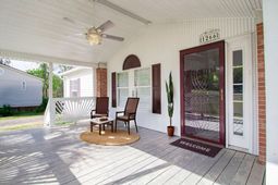 1266 Jerry Way photo 4