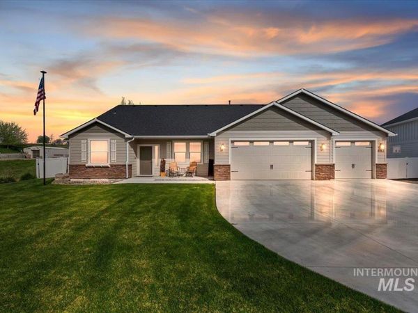 482 Fox Lantern Court, Middleton, ID 83644