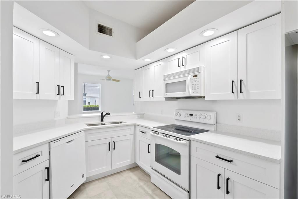365 Stella Maris Dr N, Unit 2901, Naples, FL 34114 Photo