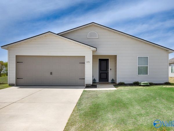 121 Olde Hearth Road, New Market, AL 35761