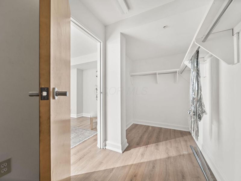 106 N High Street , Unit 105, Columbus, OH 43215 Photo 15