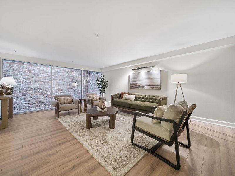 106 N High Street , Unit 105, Columbus, OH 43215 Photo 3