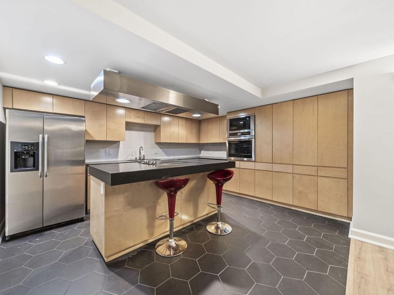 106 N High Street , Unit 105, Columbus, OH 43215 Photo 8