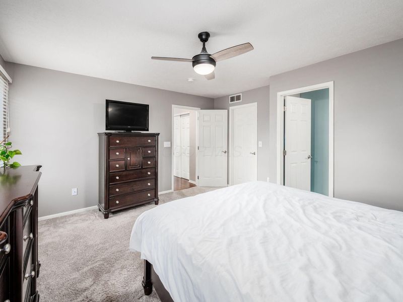 8572 Fernbrook Drive, Lewis Center, OH 43035 Photo 20