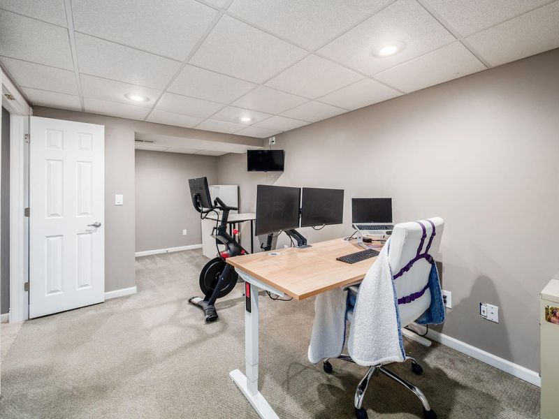 8572 Fernbrook Drive, Lewis Center, OH 43035 Photo 46