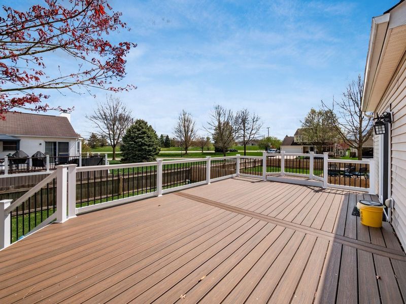 8572 Fernbrook Drive, Lewis Center, OH 43035 Photo 48