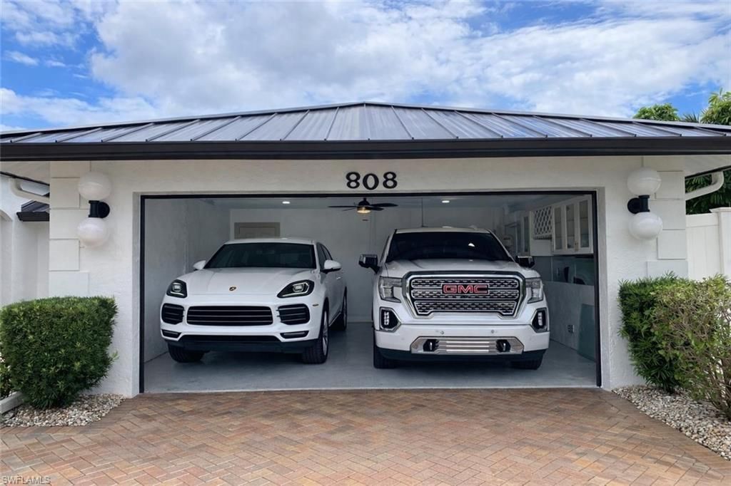 808 SW 52nd St, Cape Coral, FL 33914 Photo