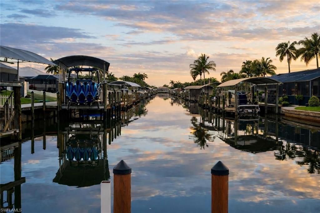 808 SW 52nd St, Cape Coral, FL 33914 Photo