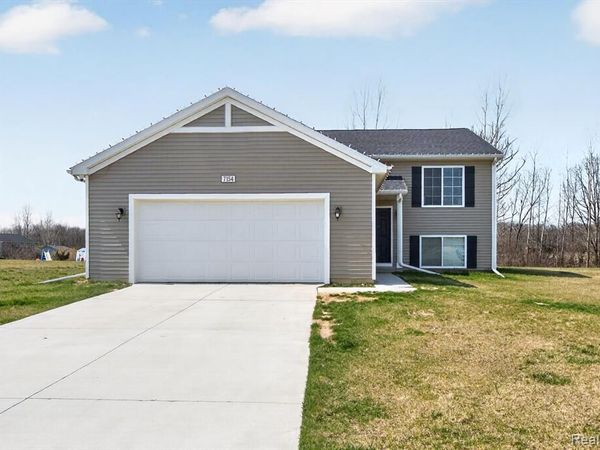 7154 Timberline Drive, Mundy Twp, MI 48507