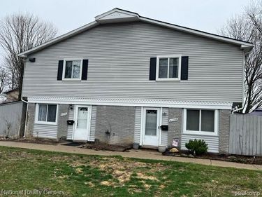 41292 N Woodbury Green Drive, Van Buren Twp, MI 48111