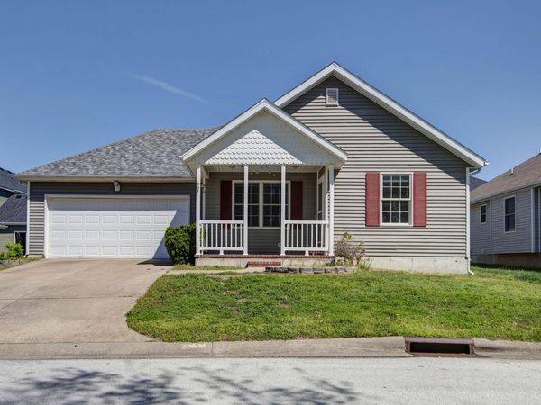 707 E Kimberly Street, Ozark, MO 65721