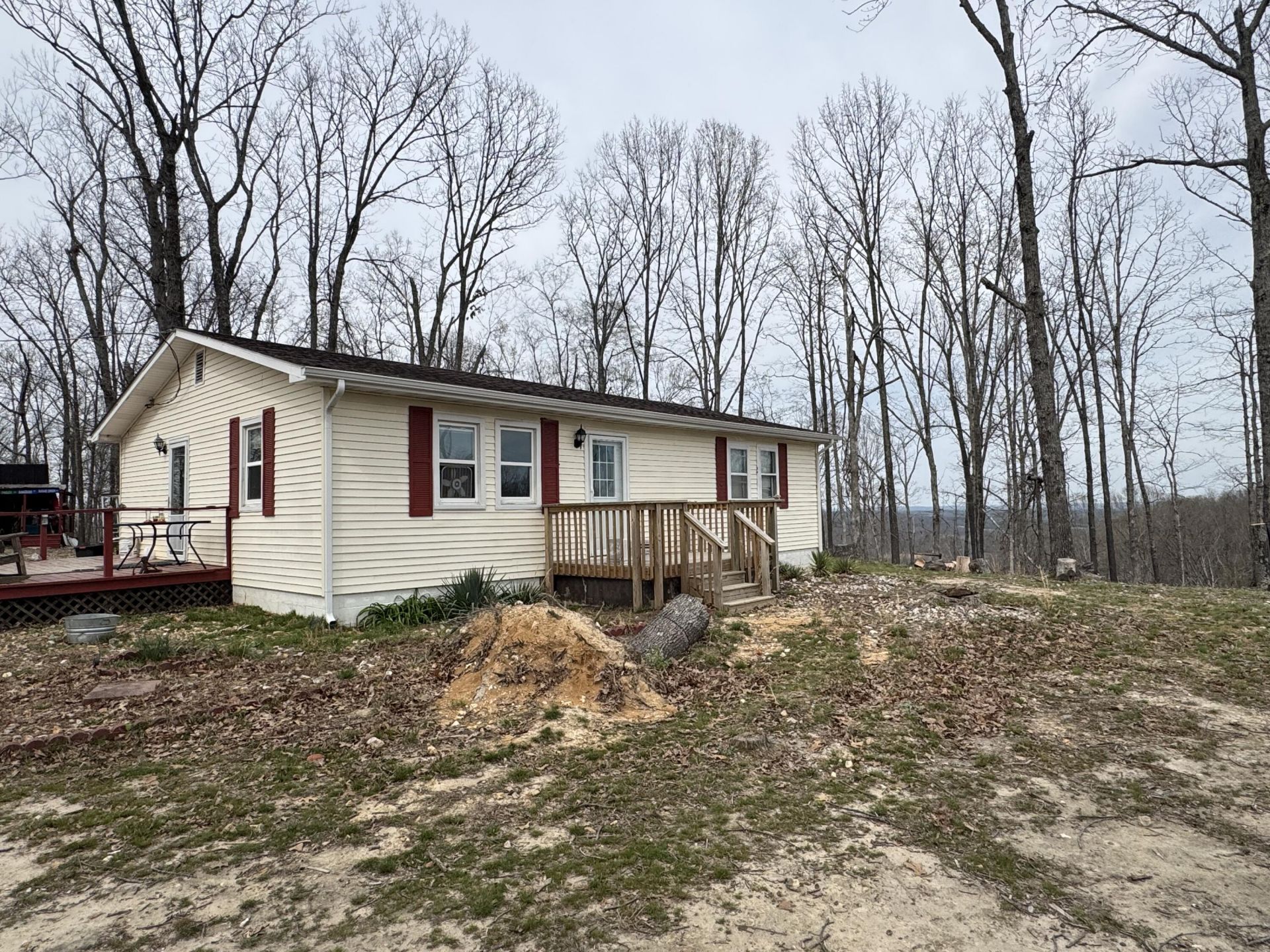 19301 State Highway N, Squires, MO 65755 Main Photo