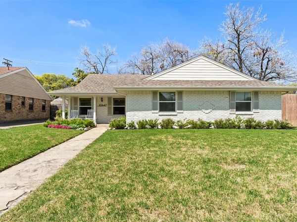 10647 Chesterton Drive , Dallas, TX 75238