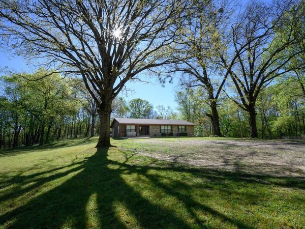 767 Polk Rd #18, Vandervoort, AR 71972