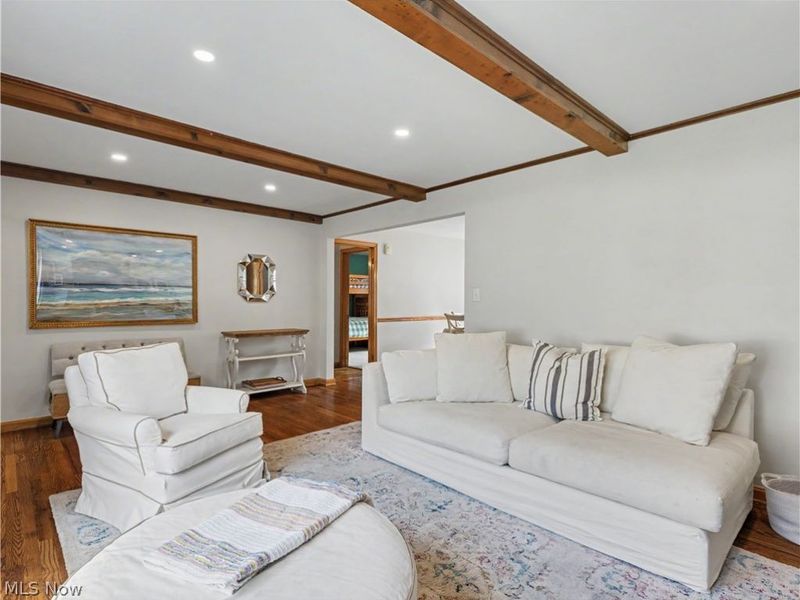 241 Lownsdale Avenue, Akron, OH 44313 Photo 3