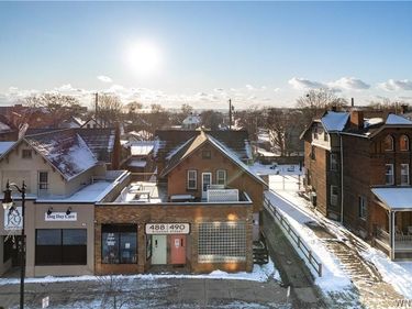 490 Niagara Street , Buffalo, NY 14201