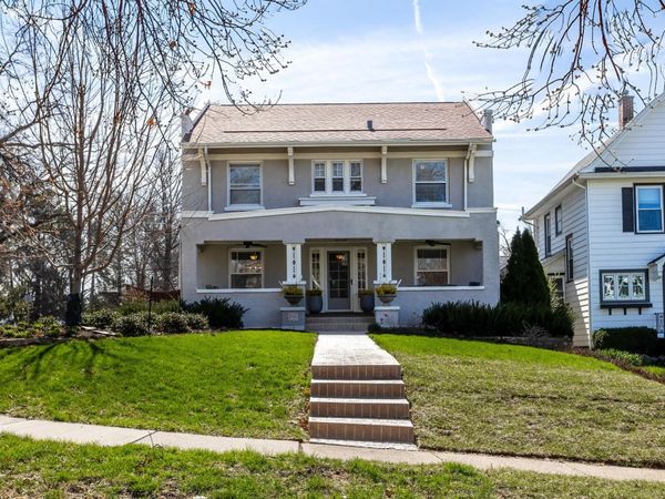 2431 Fulton Avenue , Davenport, IA 52803