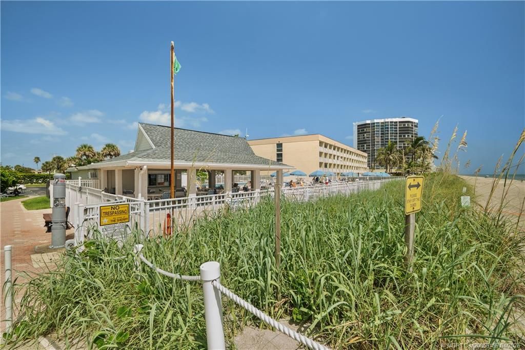 2005 Nettles Boulevard, Jensen Beach, FL 34957 Photo