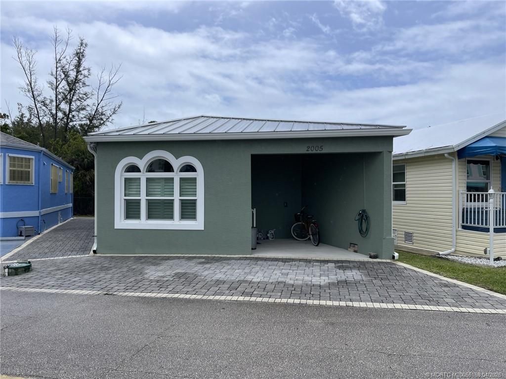 2005 Nettles Boulevard, Jensen Beach, FL 34957 Photo